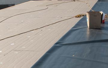 disadvantages of Canadia flat roof insulation